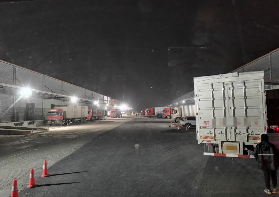 无货可拉，在原地“趴窝”5天是什么感受？