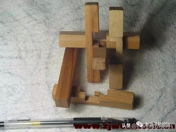 鲁班锁十角图解,鲁班锁三根拼法