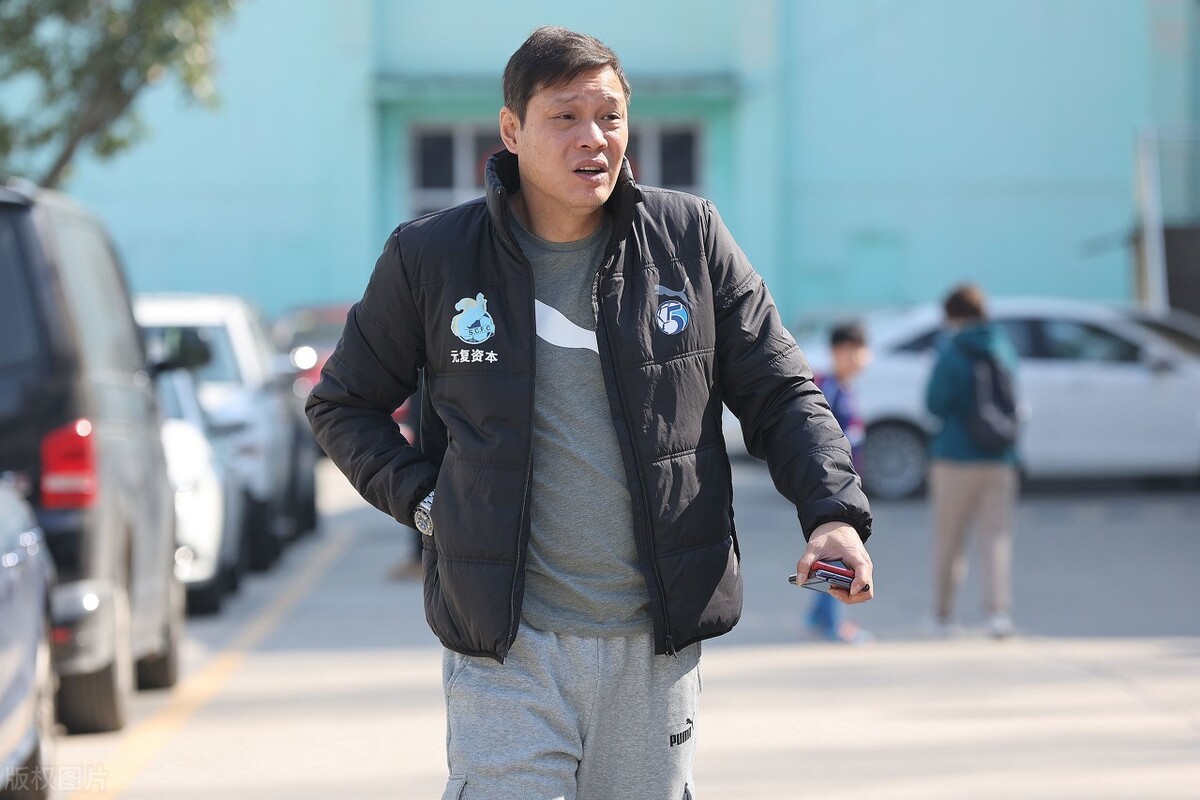 吐槽大会中国足球赛,中国篮球足球吐槽大会