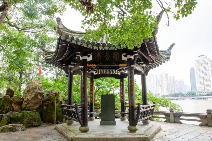 江心屿里面有哪些历史悠久的东西,江心屿景区是哪一代人的回忆