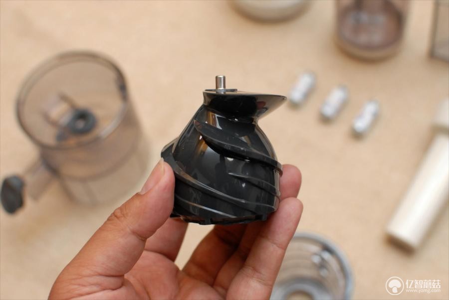 自制苏打气泡水免气泡机,自制气泡果汁