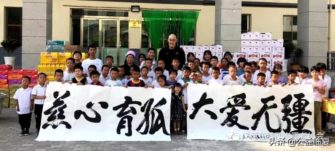 原八一男篮中锋马占福视频,篮球运动员马占福照片