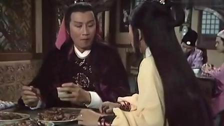 花花老爷子谢贤分手后，称自己感到生活的孤独和枯燥