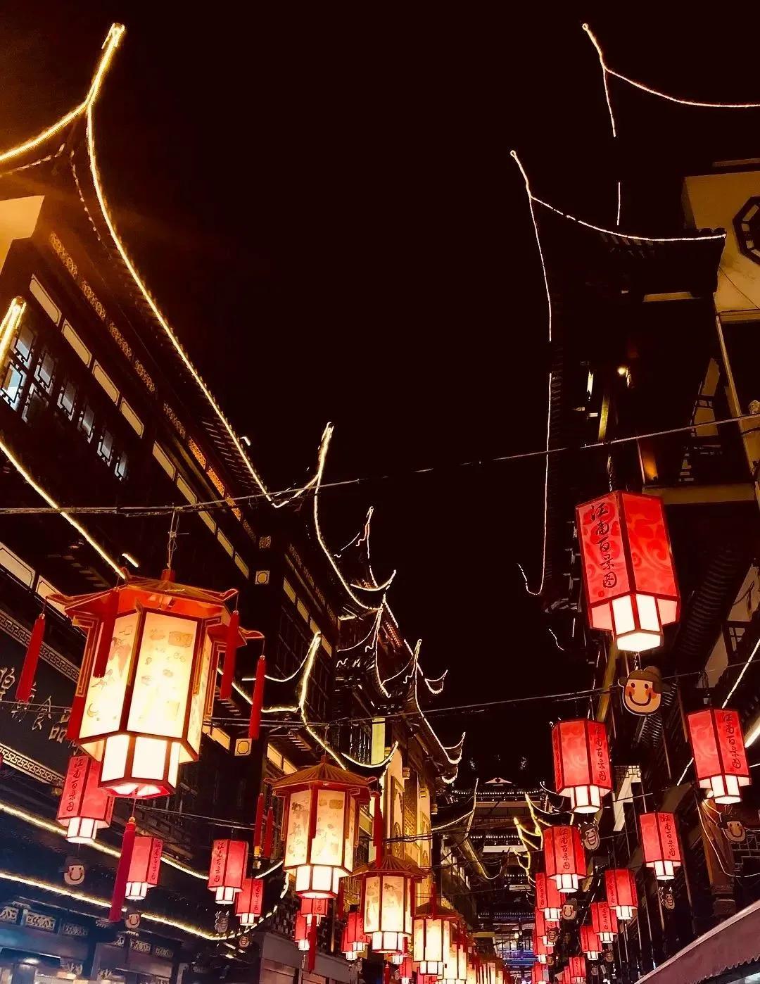 哪一个瞬间让你感觉快过年了,哪瞬间你觉得快过年了