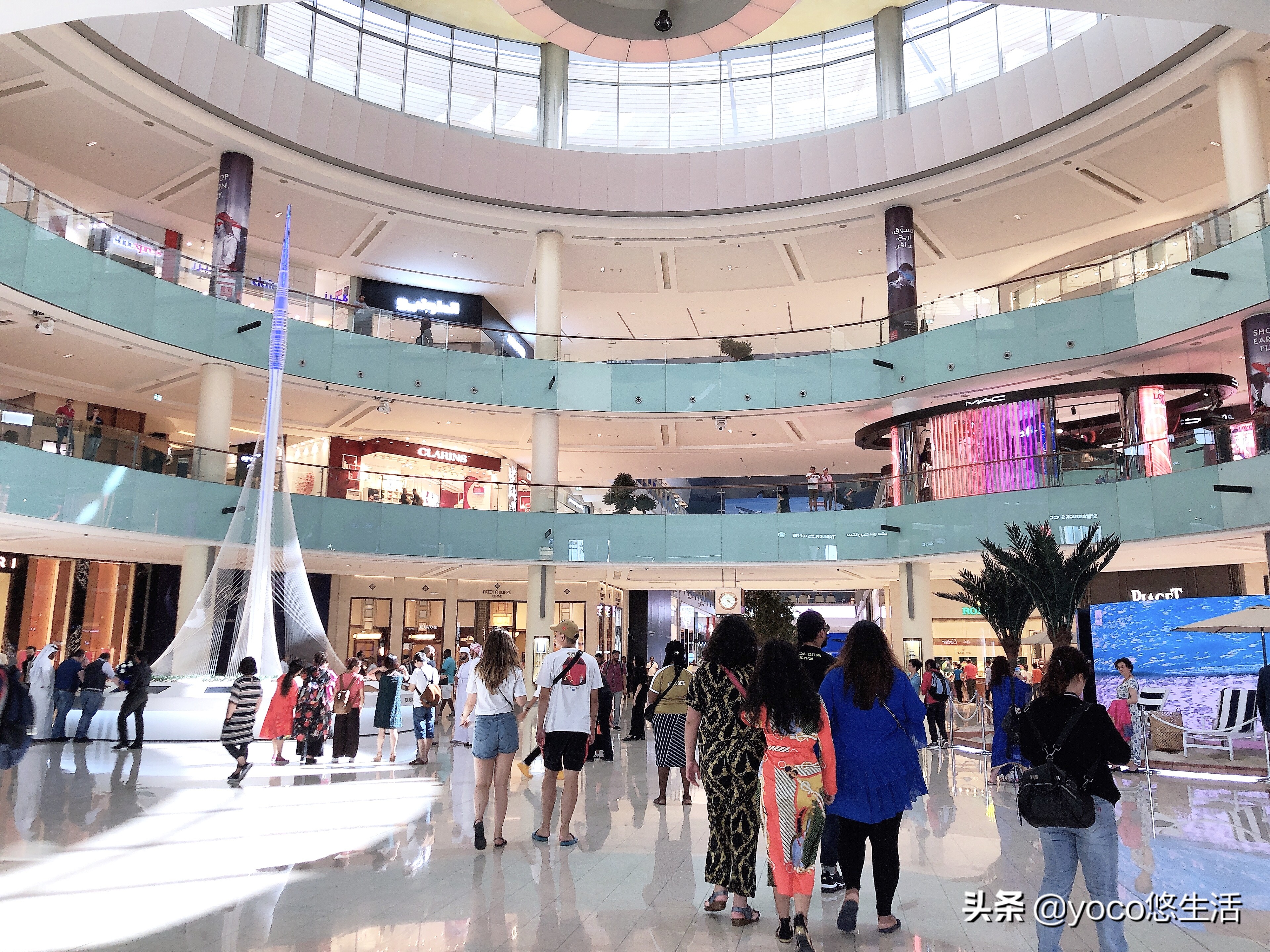 迪拜50个足球商场,迪拜五十个足球场大的商场叫啥