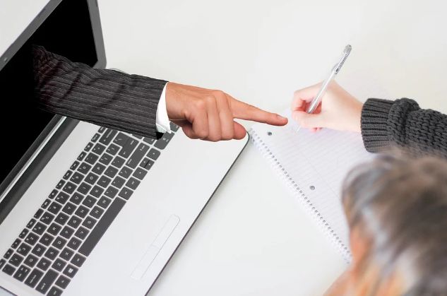 儿童保险误区及投保策略,儿童保险套路深让人看不懂