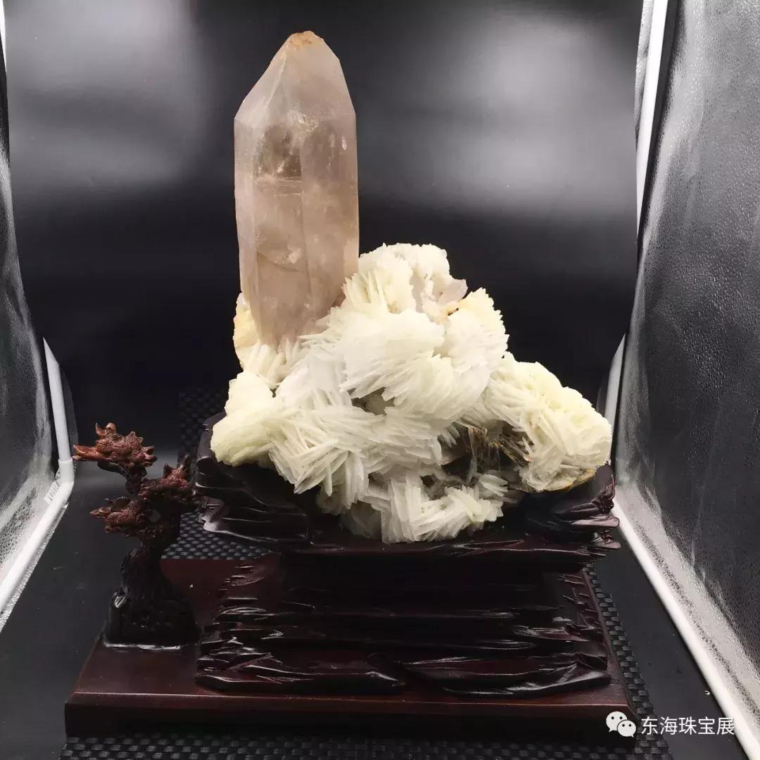 最好看的天然矿物,世界上最珍贵的矿物