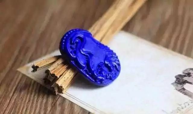 青金石是骗局吗,青金石怎么样看真的假的