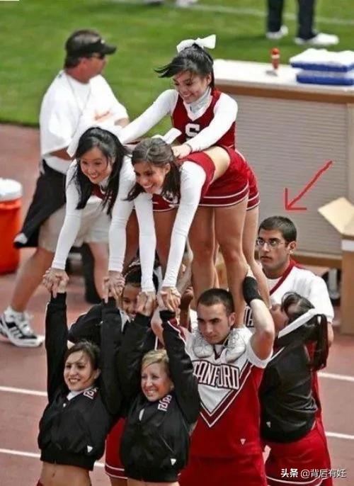 啦啦队服男,男啦啦队穿什么衣服