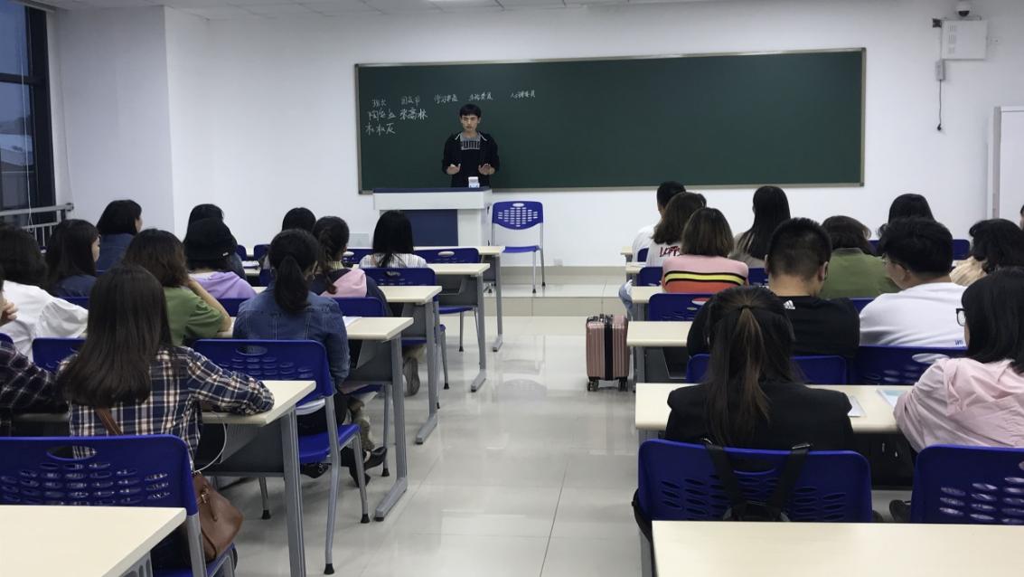 大学里哪个“班委职位”值得竞选？辅导员说出想法，值得学生借鉴