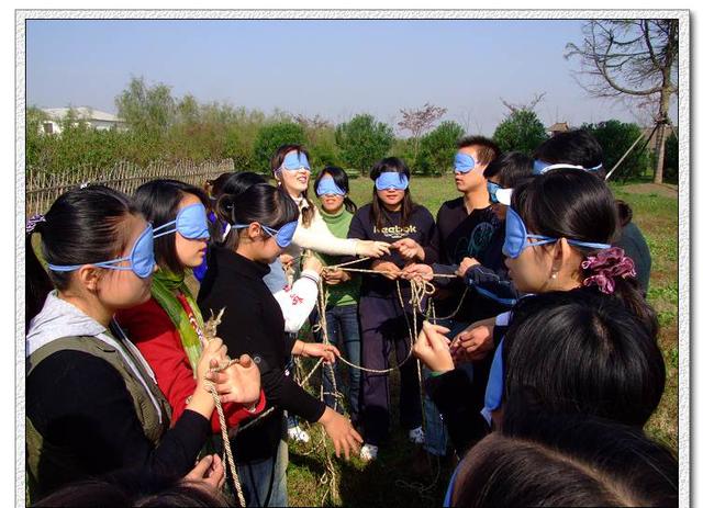 二十人团建活动游戏,团建培训小游戏