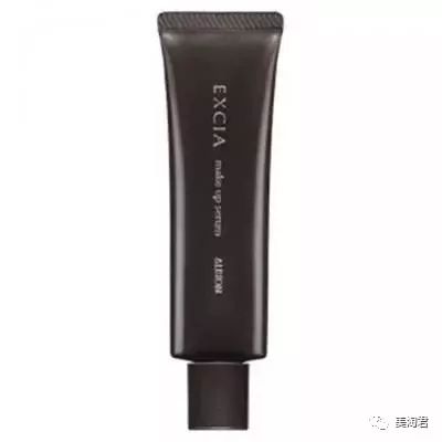 妆前乳的正确步骤图解大全,化妆前的护肤步骤不卡粉