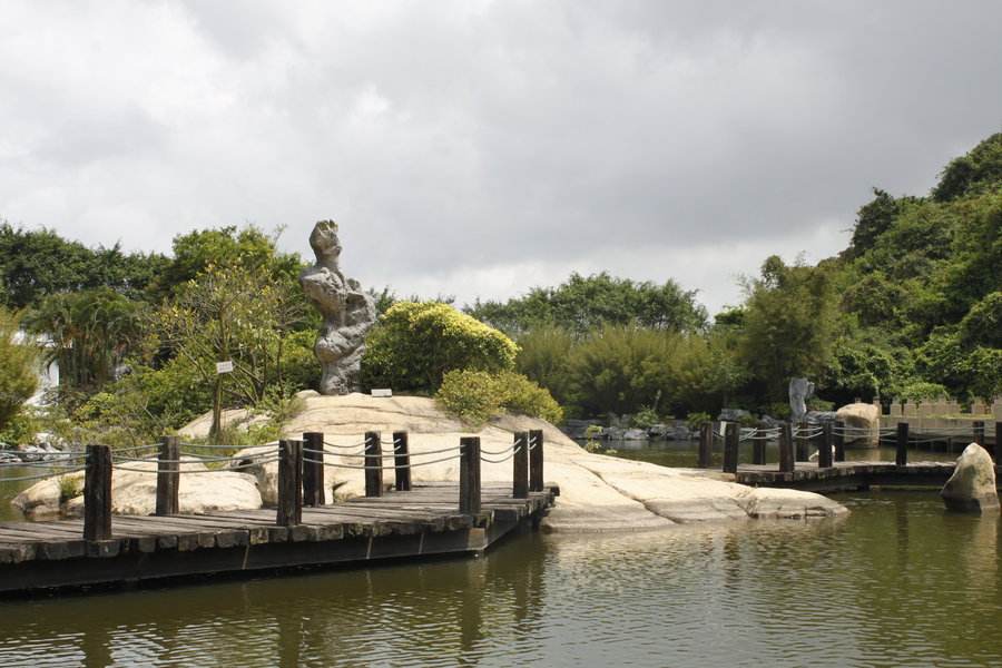 珠海石博园奇石在哪里,石博园精品奇石展示