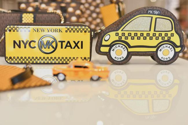 首创奥莱五一嗨购节演出,国庆节首创奥莱排队