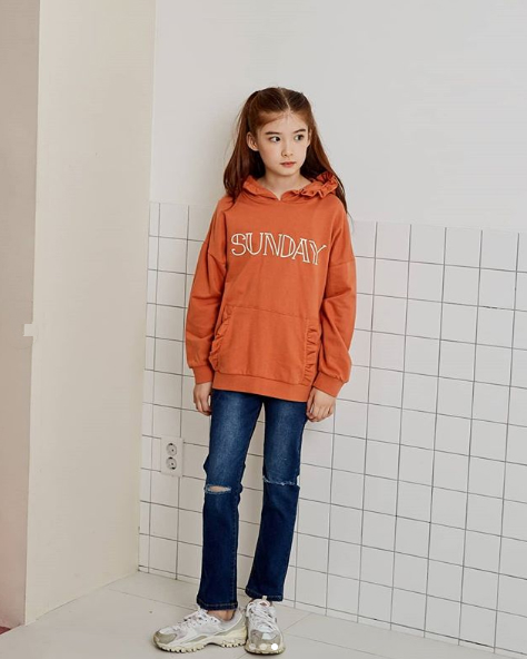 韩国神仙姐弟,混血小姐姐神仙颜值