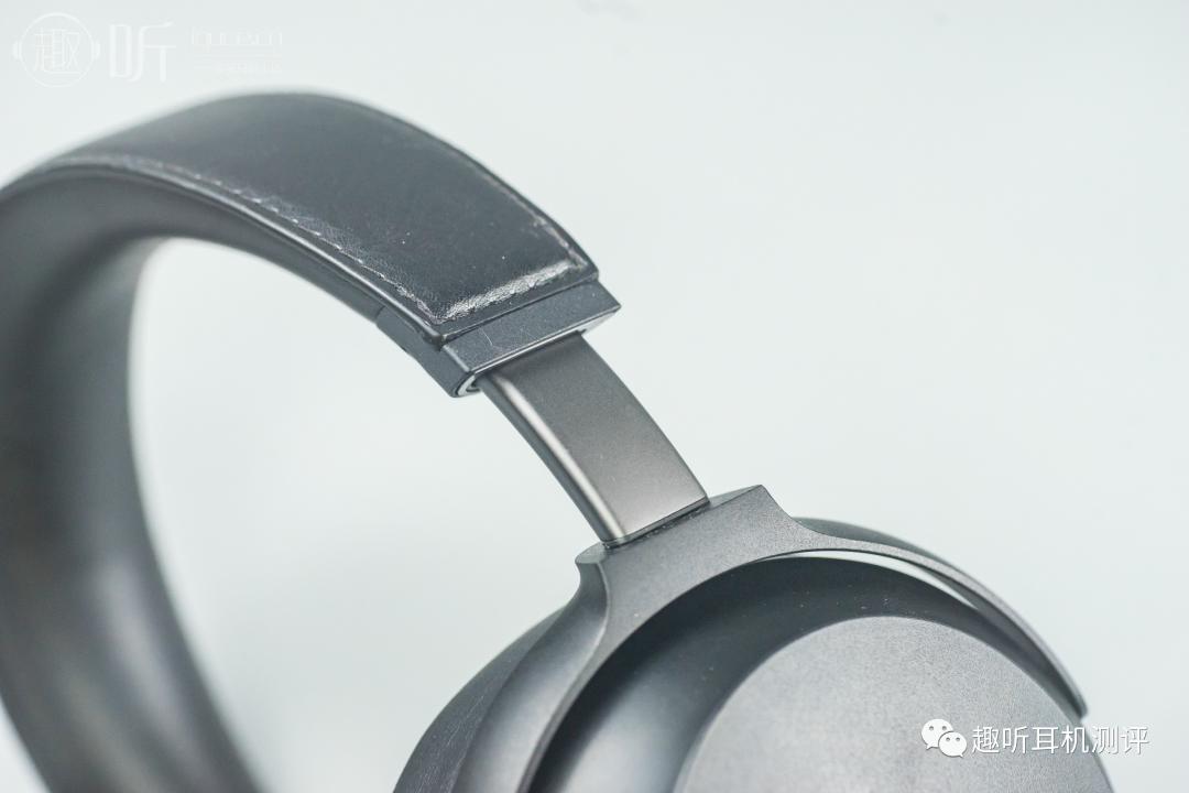 索尼mdrz7m2耳机线啥样,索尼mdr-z7m2是监听耳机吗