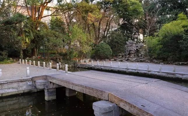 上海松江二中特色,上海市松江二中校园风光