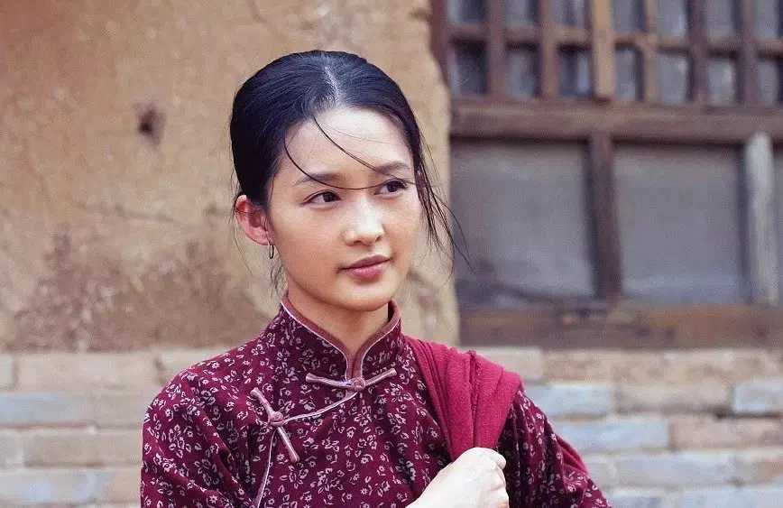 白鹿原白狼为什么叼走白灵,白鹿原仙草去世白灵回来了