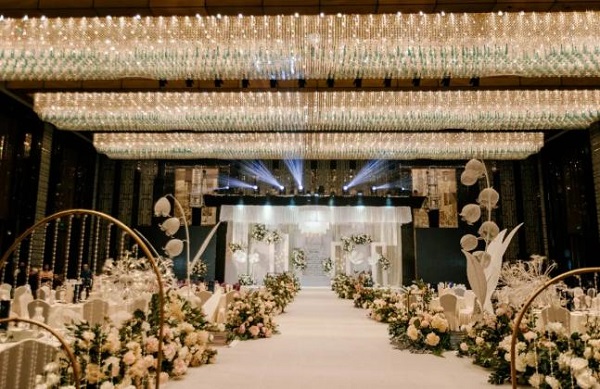 南京紫金山庄对外开放吗,南京紫金山庄价格表