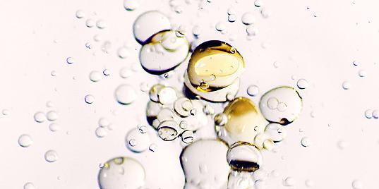 什么样的爽肤水不油腻补水效果好,什么样的爽肤水好用又清爽