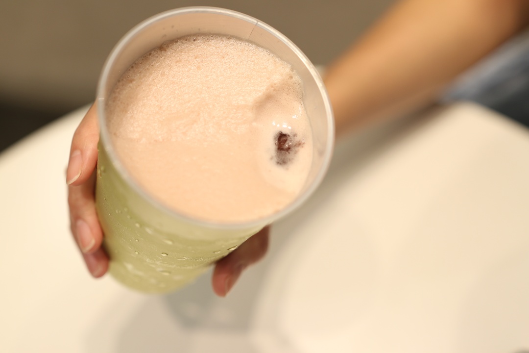 我替你们先喝了!奈雪の茶4月新品测评!