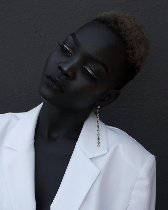 全球十大最黑模特,全球最黑美人模特