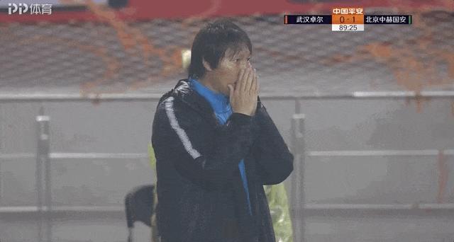 李铁吹刘海名场面,吹李铁刘海