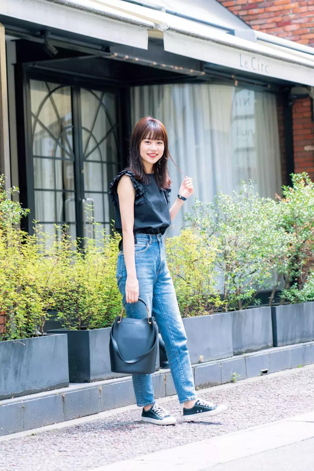 日杂时尚街拍美女,街拍日杂美女穿搭