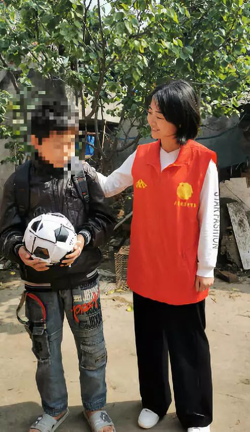 共青团关爱建档立卡贫困青年,共青团帮助青少年