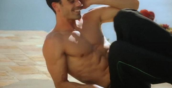 锻炼侧腹肌最有效的动作,是先练腹肌还是先练侧腹