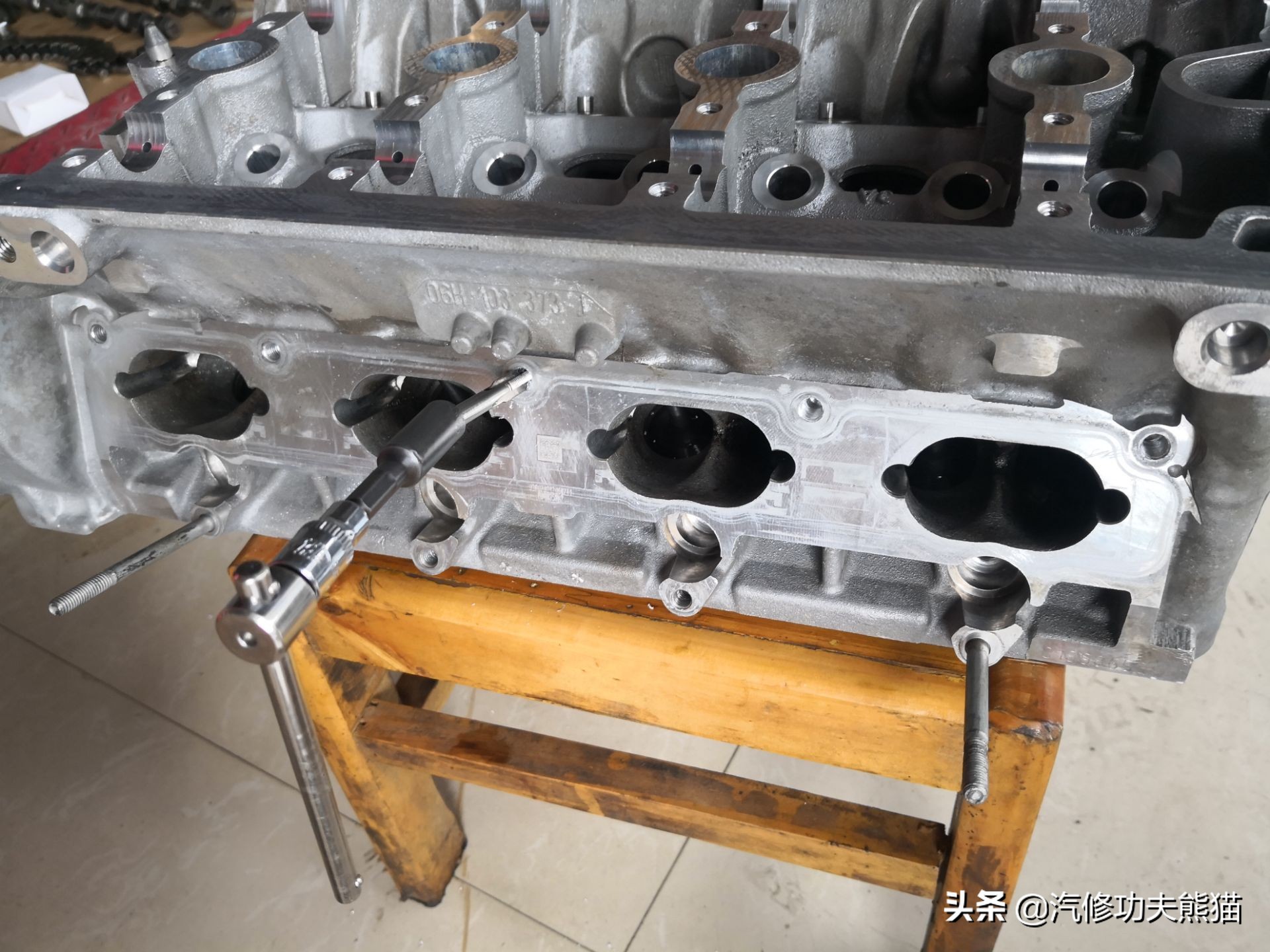 大众夏朗发动机大修维修费,进口大众夏朗大修