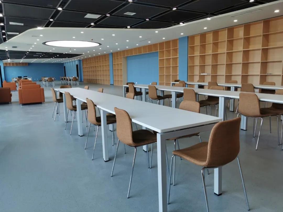 看了这所名校的《24小时》家长瞬间哭了：“真选对了学校”