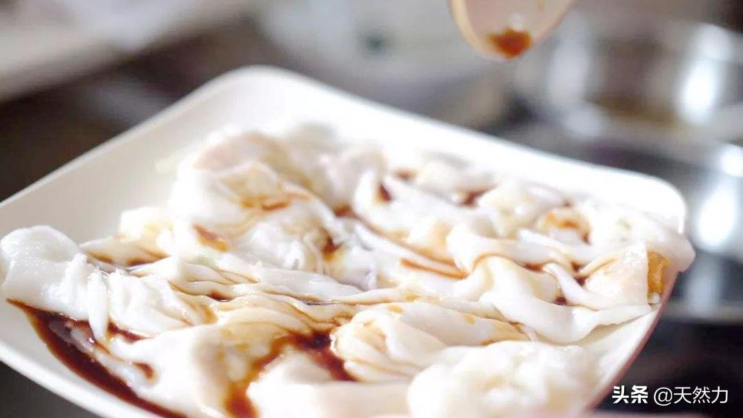 新的肠粉蒸盘怎么处理不粘盘,肠粉盘第一次使用怎样才不粘