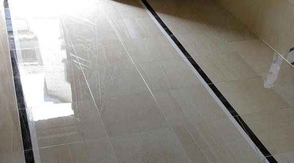 金色美缝剂整体效果,暖色瓷砖美缝用金色的美缝剂咋样