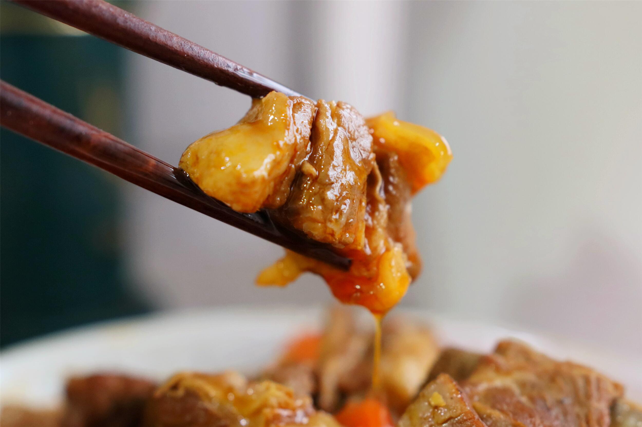 吃不了羊肉膻味是什么体质,用火锅底料做的烩羊肉