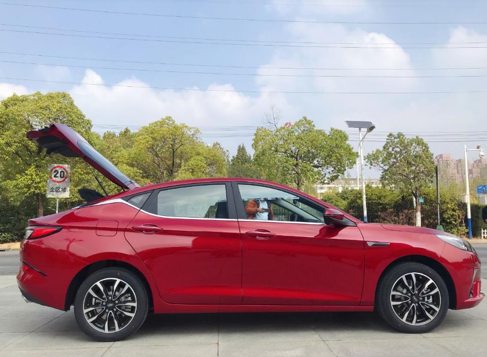 增长253.5%江淮嘉悦A5环比暴增