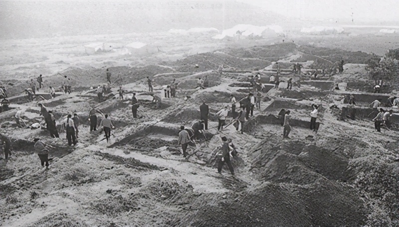 荒芜贬谪之地?还是文化融合之乡?景观考古视角下的巴山楚水