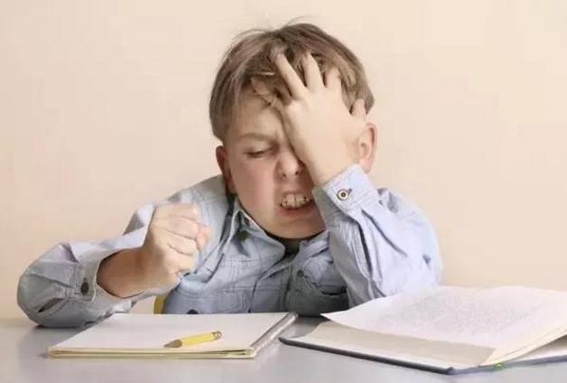 孩子不爱自主思考怎么回事,孩子懒不愿意思考问题怎么办