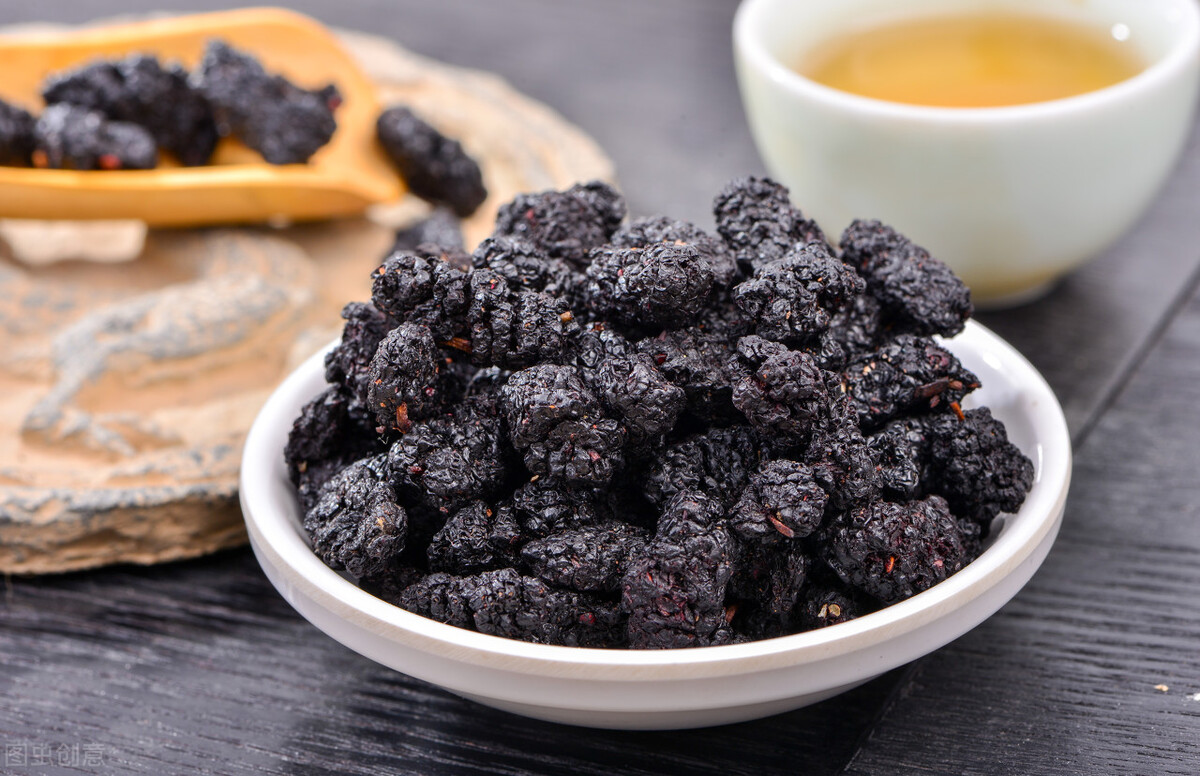 为身体补充什么解决脱发问题,吃什么食物可缓解长白发