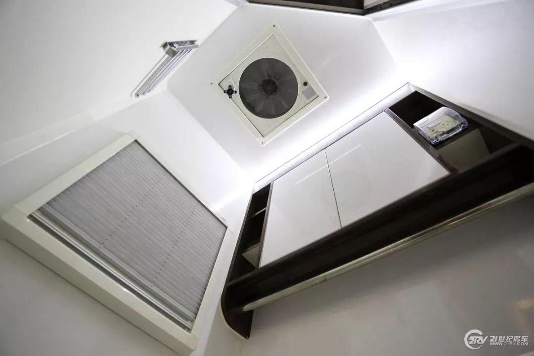 不超过50万的越野房车,不到40万的豪华大型房车