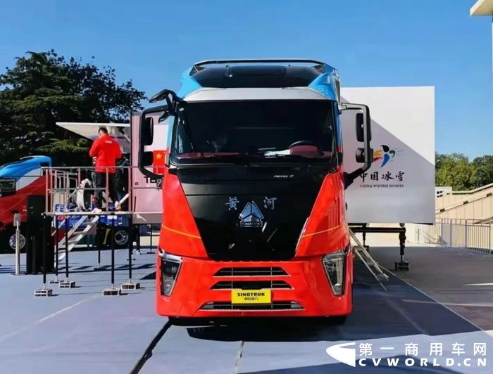 10月重卡销量,红岩重卡大比拼