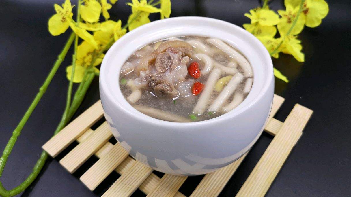 茭白韭菜花椒炒麦芽哪个不回奶,麦芽类回奶的食物