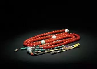 清朝皇帝顶级名贵的手串 (清朝最美手串图片)