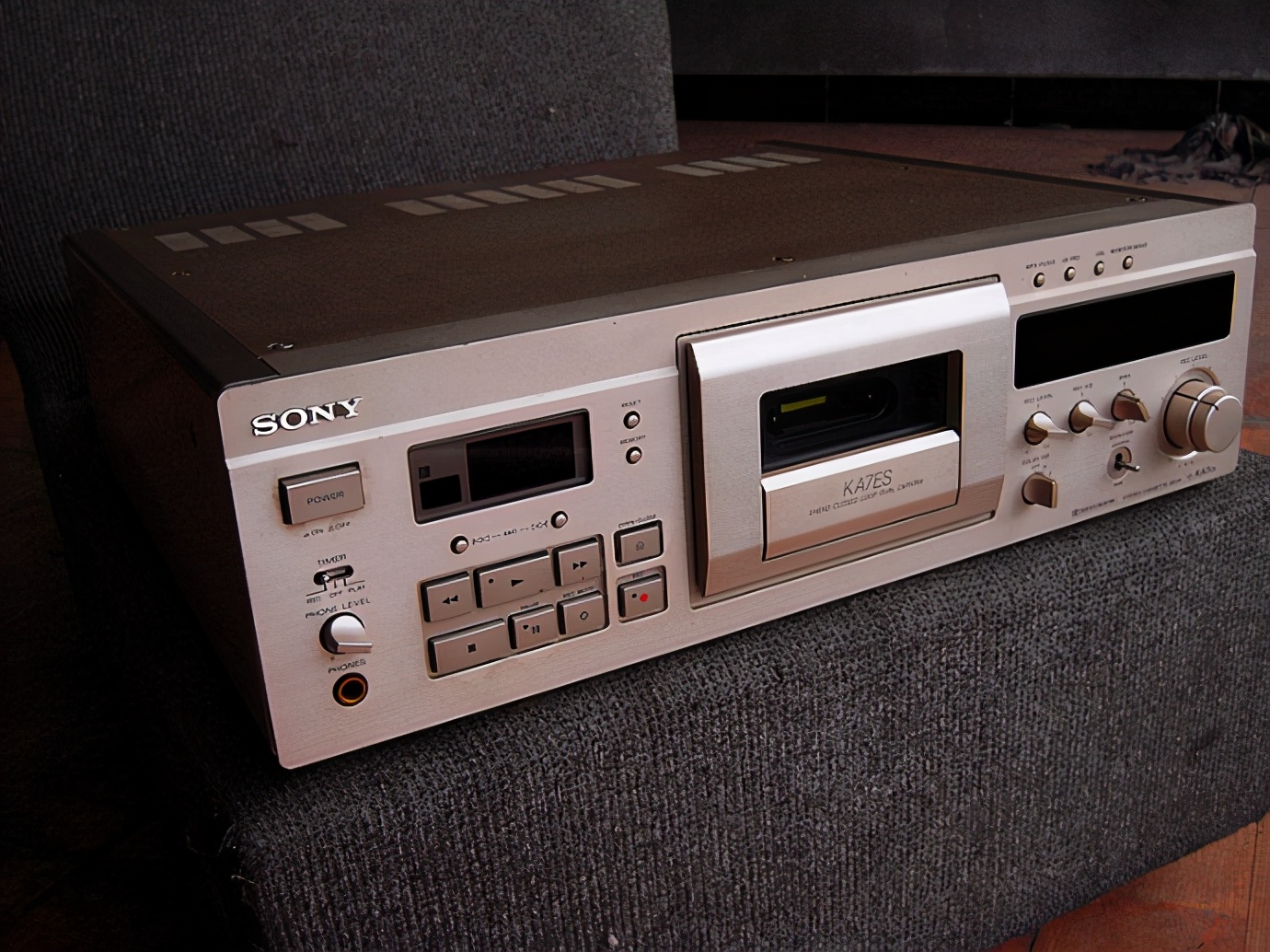 鏀堕泦鎰熷叴瓒ｇ殑涓滆タ,鎼滈泦鎰熷叴瓒ｇ殑浜嬬墿