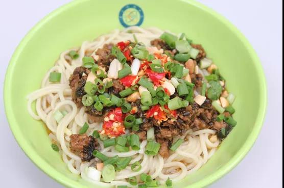 四川超级大学！坐拥15大网红餐厅，中央空调、电梯、免费网络全覆盖！