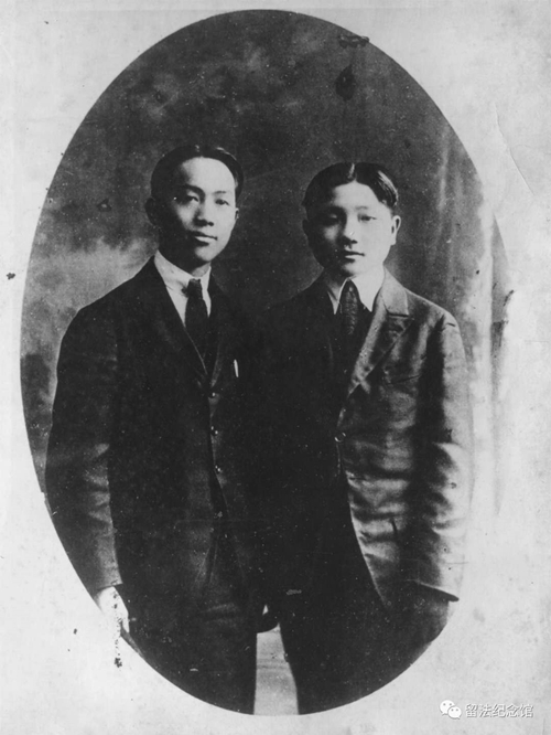 毕业季同学合影,14人一组毕业季照片