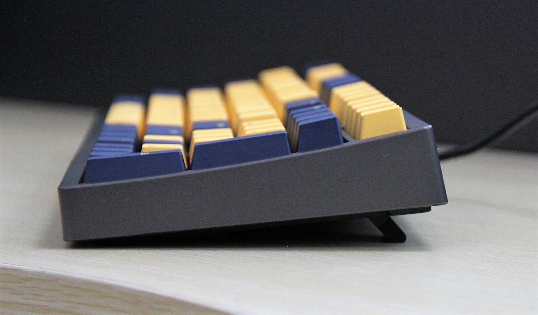 机械键盘67键推荐2024,机械键盘104键98键区别