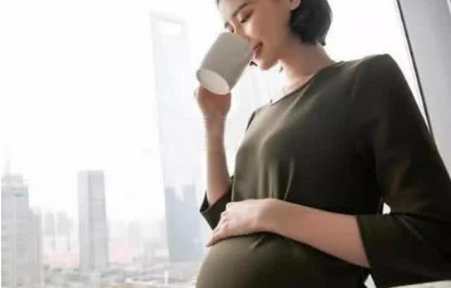 早上起床口苦口咸是什么原因,早上起床口苦有痰是怎么回事