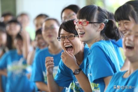 小猪佩奇能帮助孩子理解社会么,小猪佩奇为什么成了社会人标配