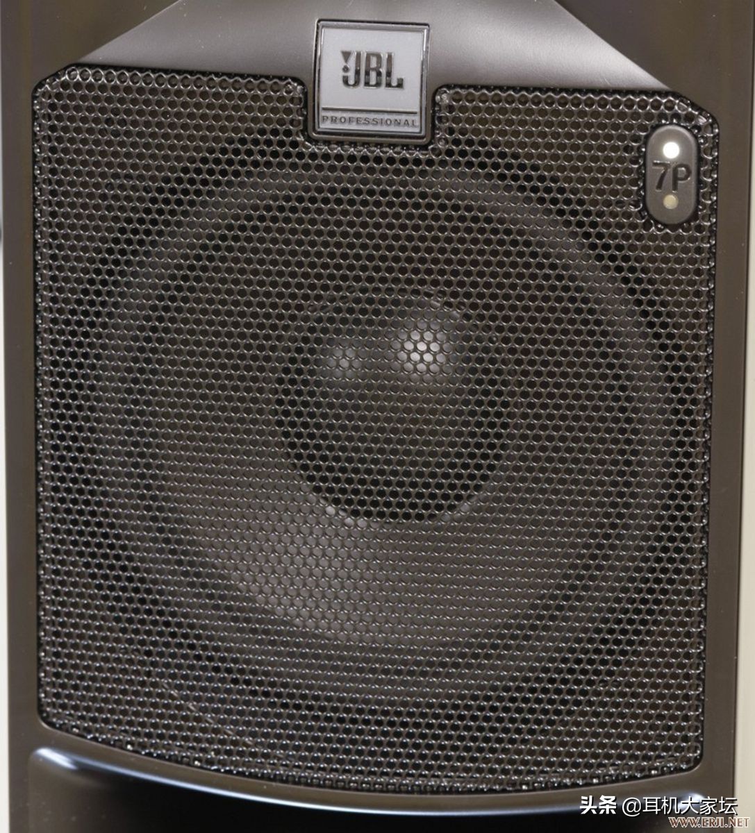 jbl705p音箱测试,监听音箱jbl705